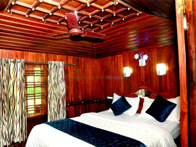 alleppey houseboat details
