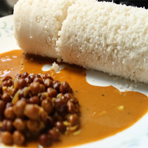 Puttu Kadal curry