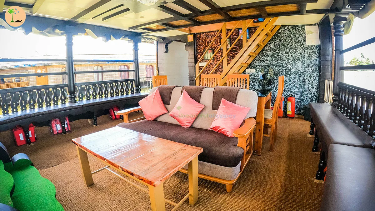 1 bedroom super deluxe houseboat
