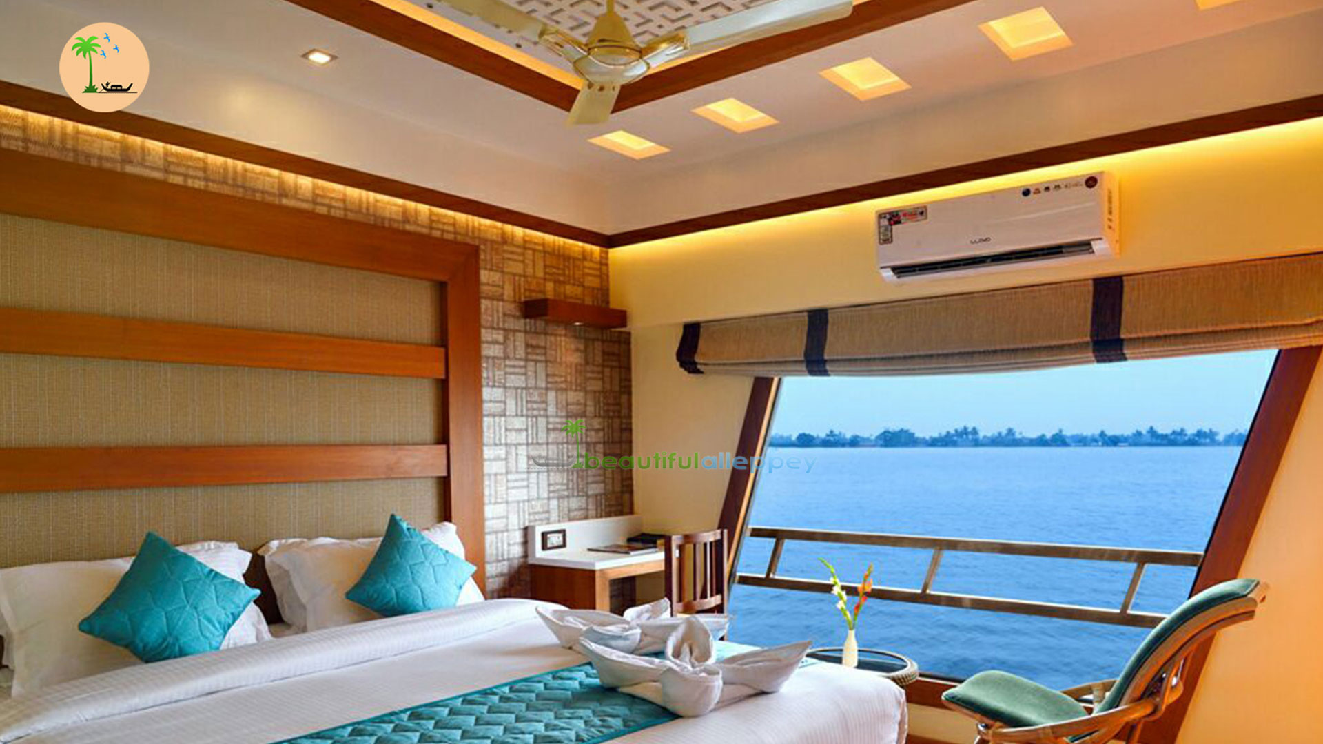 3 bedroom luxury houseboat