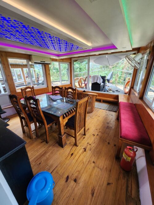 deluxe alleppey houseboat