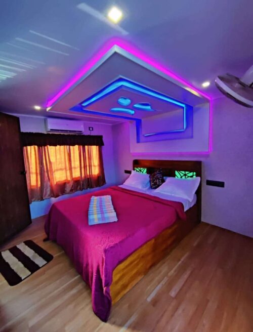 alleppey houseboat