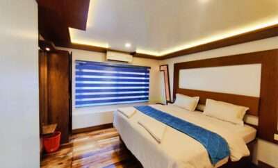 Two Bedroom Premium Houseboat with Upper Deck Hbcode: IPR02