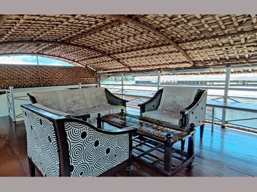 1 bedroom deluxe upper deck