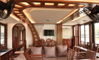 Two Bedroom Deluxe Houseboat with Upper Deck Hbcode: GRA02