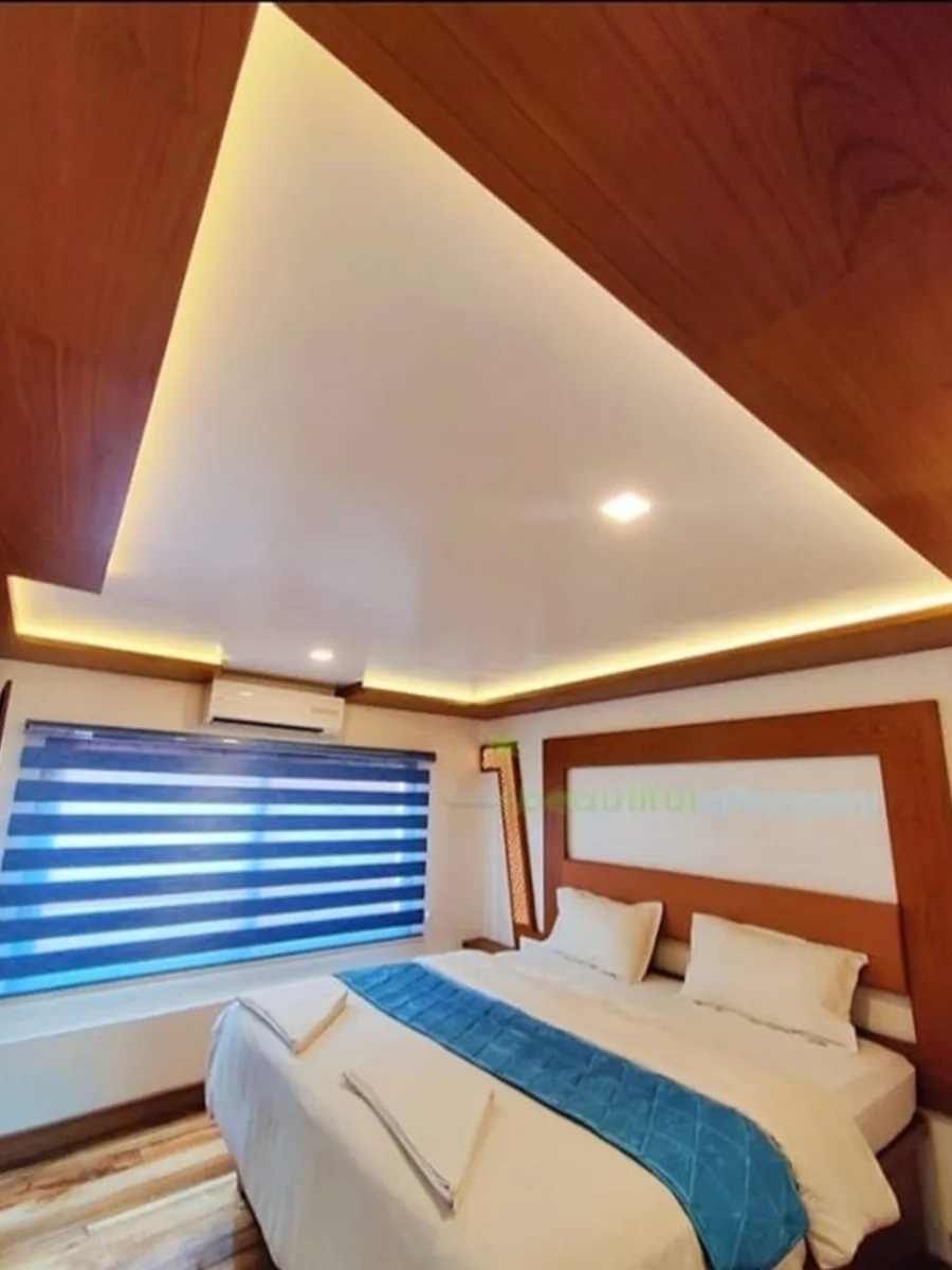 2 Bedroom premium ac houseboat in alleppey