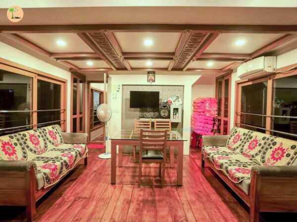 One Bedroom Premium Houseboat with Upper Deck Hbcode: BNU01 - Image 5