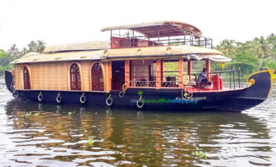 One Bedroom Deluxe Houseboat with upper deck – VIG01