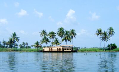 Experience the Magic of a Kerala Houseboat Cruise