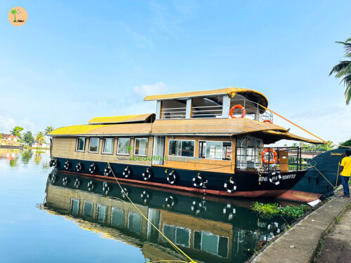 kerala houseboat