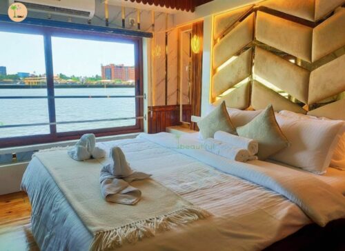 1 bedroom premium ac houseboat for honeymoon in alleppey