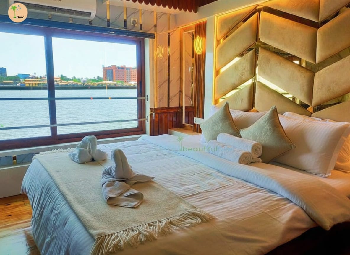 Bedroom - Benz (2) 1 bedroom premium ac houseboat for honeymoon in alleppey