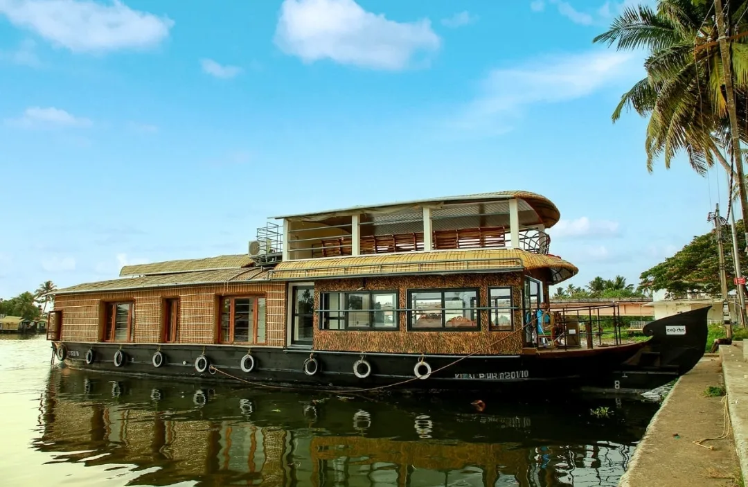 Alleppey houseboat booking 2 bedroom