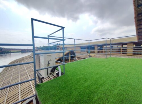 open upper deck in alleppey houseboat