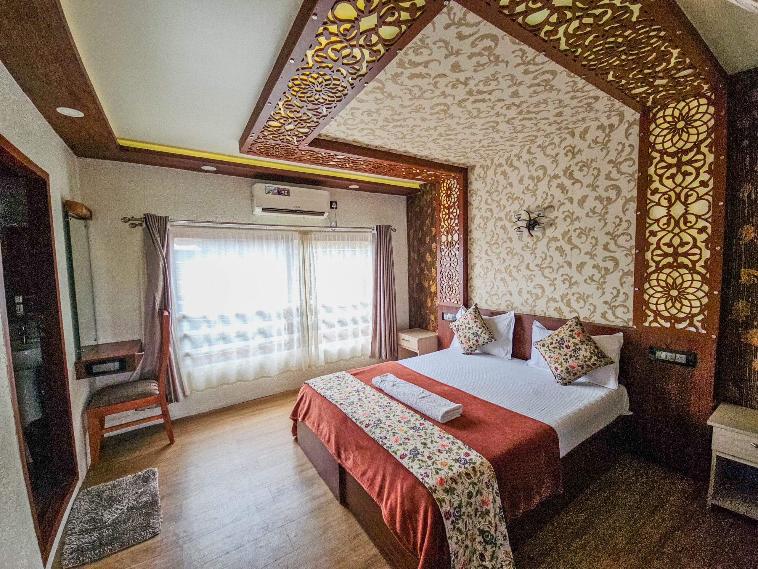 4 Bedroom Houseboat Alleppey