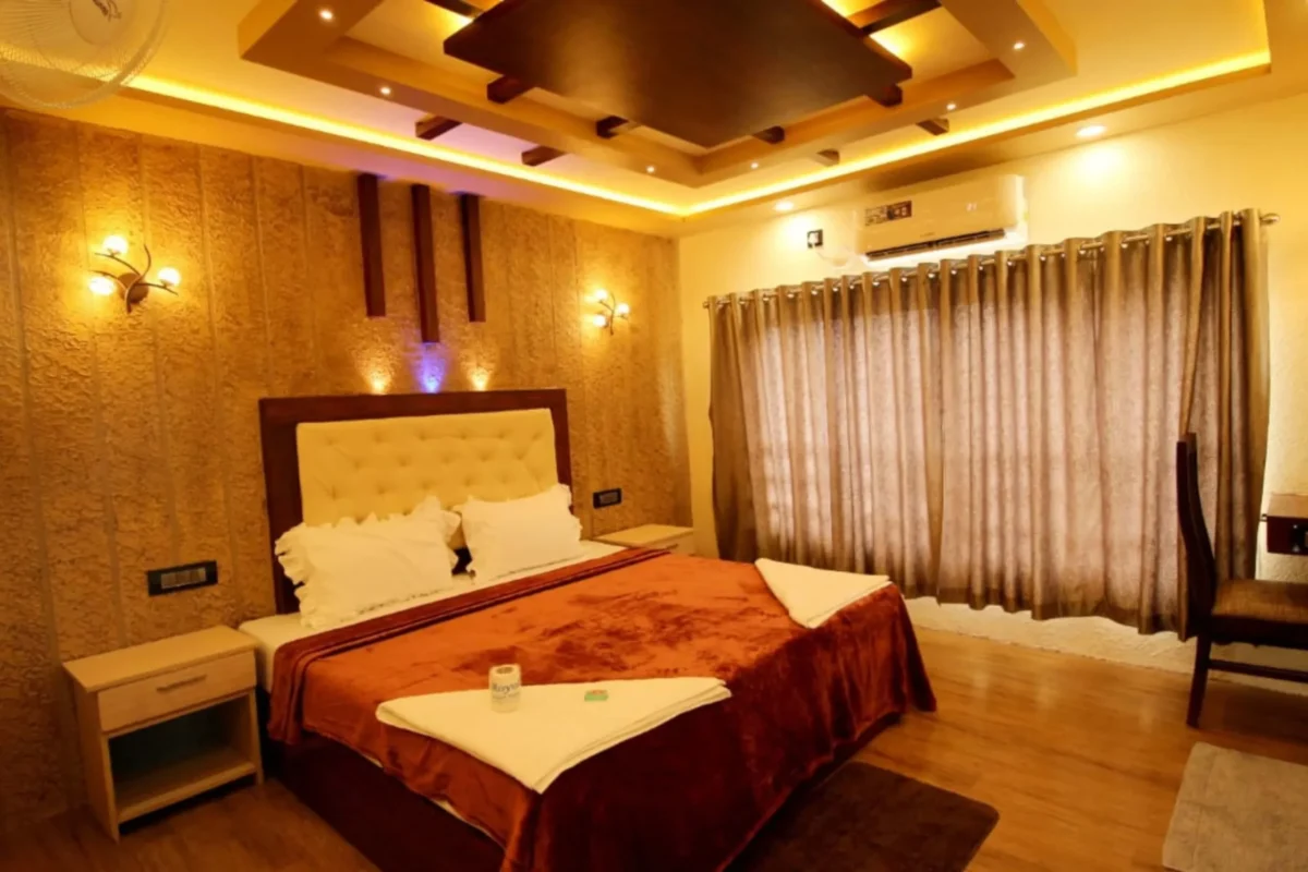 houseboat in alleppey luxury bedroom