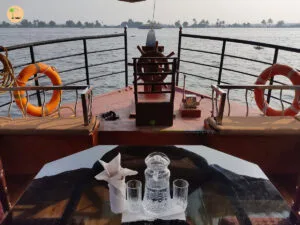 alleppey backwater houseboat trip