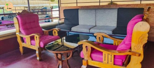 alleppey houseboat with upper deck