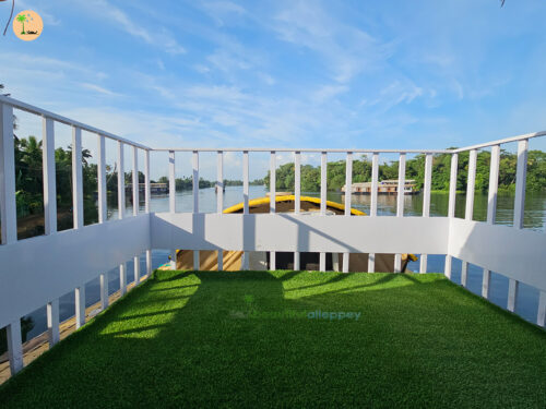 open upper deck houseboat alleppey