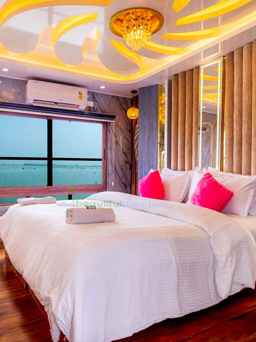 2 Bedroom premium houseboat alleppey