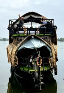 traditional style 1 bedroom private deluse houseboat in alleppey kerala